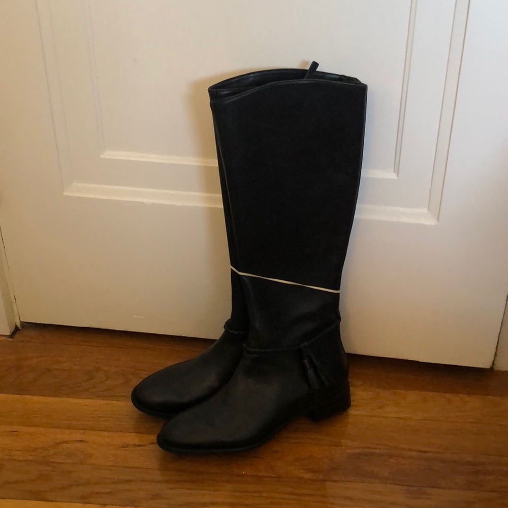 Black Boots